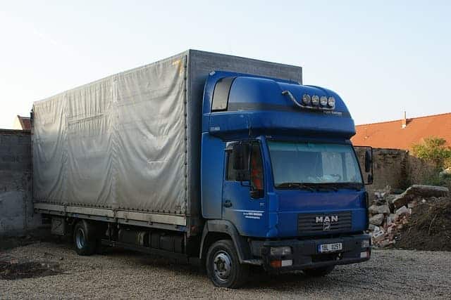 camion-lona